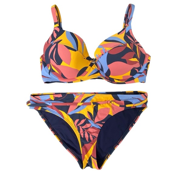 Sunseekers yellow, blue & pink abstract leaf print 2 piece bikini set - Picture 1 of 15